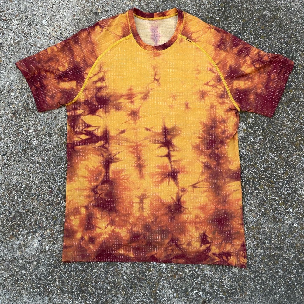 lululemon athletica Yellow and Red Tie-Dye Short Sleeve Tee